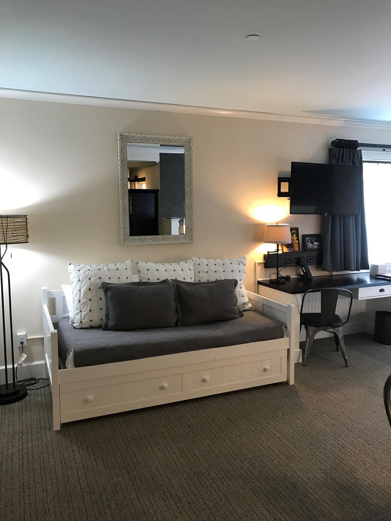 Village Hotel On Biltmore Estate 阿什维尔 外观 照片