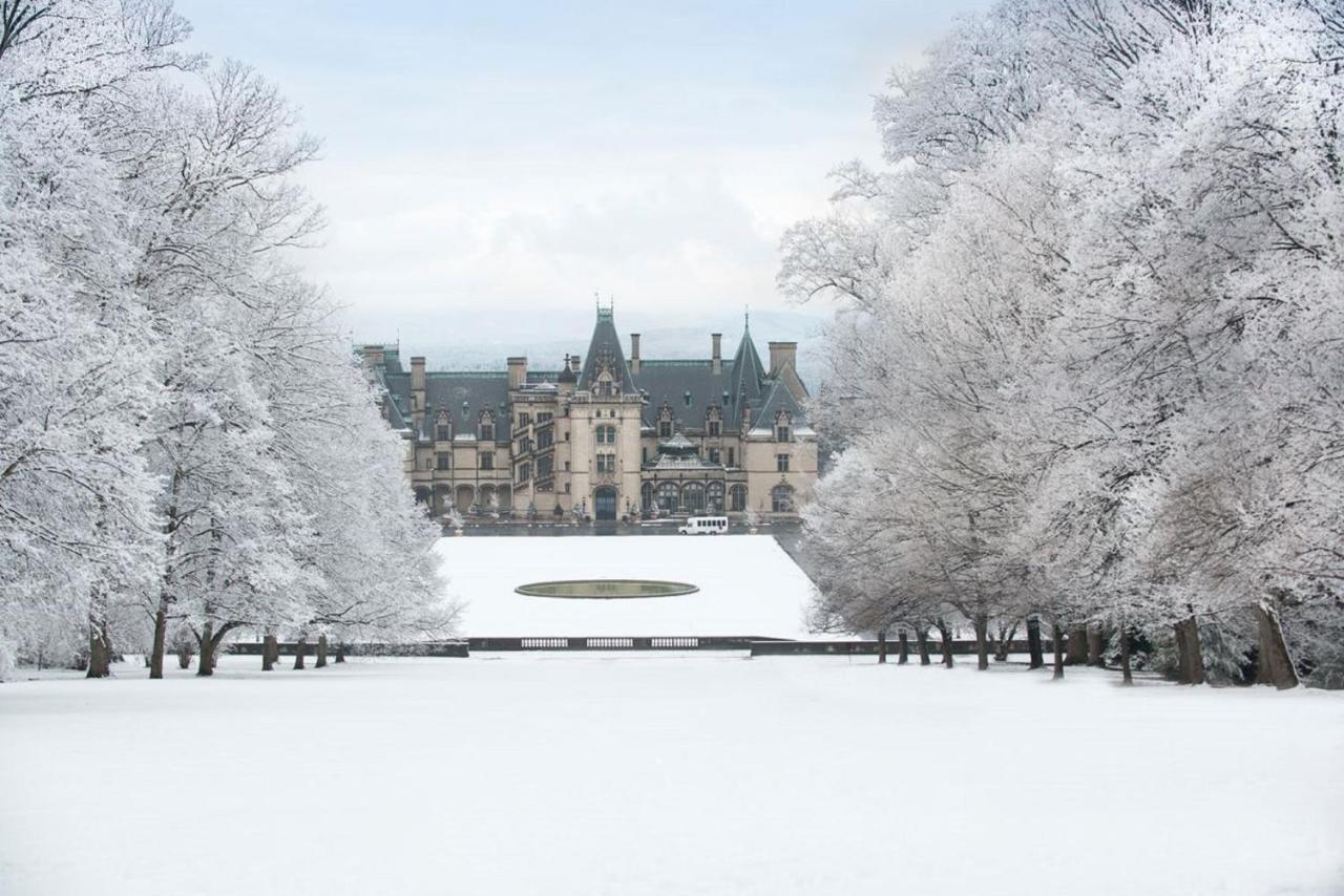Village Hotel On Biltmore Estate 阿什维尔 外观 照片